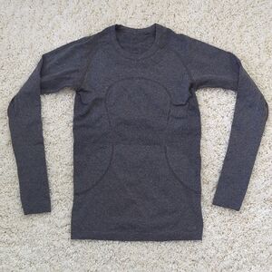 lululemon athletic shirt